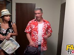 Mamada, Morena, Linda, Garganta profunda, Hd, Orgasmo, Afeitado, Adolescente