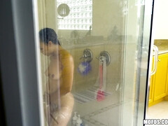 Любители, Жопа, Минет, Брюнетки, Сперма на лице, Натуральные сиськи, От первого лица, Подглядывание