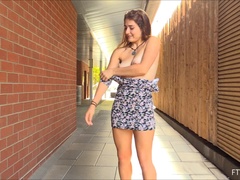 Анальный секс, Крупный план, Танцы, Экстремальный секс, Мастурбация, Оргазм, Игрушки, Под юбкой