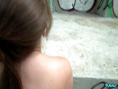 Amateur, Chica, Culo grande, Morena, Polla, Atragantadas, Al aire libre, Pov