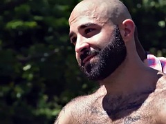Anaal, Grote lul, Zwart, Homo, Harig, Interraciaal, Buiten, Tatoeage