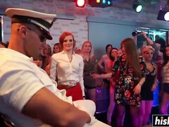 Grosse bite, Sucer une bite, Dansant, Queue, Hd, Interracial, Mère que j'aimerais baiser, Fête