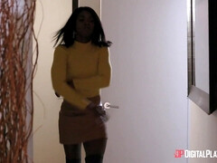 Cul, Noir ébène, Faciale, 2 femmes 1 homme, Hard, Talons, Interracial, Embrassement