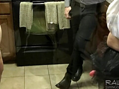 Leie, Grosser schwanz, Aufs gesicht abspritzen, Selbstgemacht, Orgie, Realität, Swingers, Ehefrau