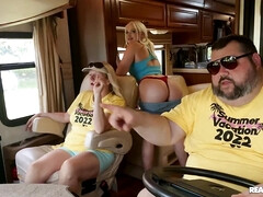 Voluptuous harlot incredible sex scene