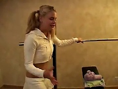 Enthousiasteling, Blond, Lesbisch, Masturbatie, Slipje, Softcore pornografie, Alleen, Tiener