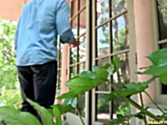 Grosser schwanz, Spermaladung, Erstes mal, Hd, Zierlich, Jungendliche (18+), Titten, Uniform