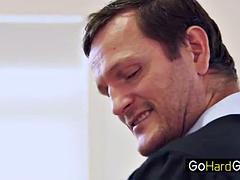 Красотки, Большой член, Большие сиськи, Блондинки, Минет, Семяизвержение, Милф, Сиськи