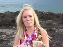 Elaina is proud of her dirty feet in Hawaii
