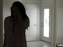 18, デカパイ, 巨乳な, レズビアン, 母, 小柄, スパンキング, 禁句