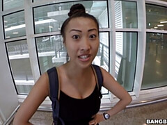 アジア人, デカ尻, デカパイ, フェラチオ, 茶髪の, バック, お金, アウトドア