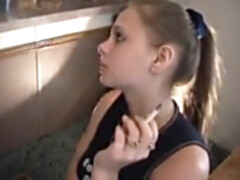 Amateur, Gorge profonde, Queue, Fétiche, Orgasme, Fumer, Adolescente, Nénés