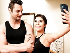 Amateur, Gros cul, Grosse bite, Sucer une bite, Léchez, Cheveux courts, Maigrichonne, Adolescente