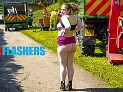 Amateur, Belle grosse femme bgf, Britannique, Grosse, Doigter, Masturbation, Public, Solo