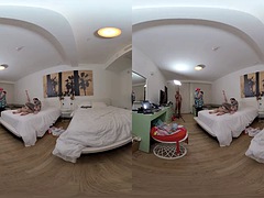3 dimensionaal, Enthousiasteling, Pijpbeurt, Sperma shot, Dubbele penetratie, Groep, Likken, Trio