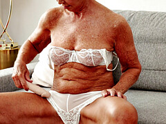 ブロンド, オナニー, 熟年, 淫乱熟女, 一人, おもちゃ