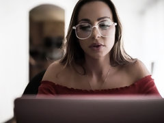 Жопа, Большие сиськи, Минет, Доминирование, Ласковые ручки, Секс без цензуры, Лизание, Милф