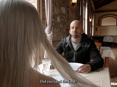 In den arsch, Arsch, Blasen, Besamung, Fussjob, Hardcore, Muschi, Titten