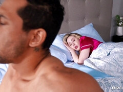 Anaal, Lieveling, Grote lul, Grote mammen, Sperma, Interraciaal, Pornster, Tieten likken