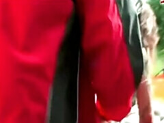 Amateur, Tetas grandes, Mamada, Corridas, Alemán, Al aire libre, Público, Tetas