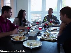 Постарше, Парочка, Хд, Поцелуи, Лизание, Киски, Реалити, Сиськи