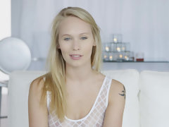 Grote kont, Zwart, Blond, Pijpbeurt, Lul, Hondjeshouding, Verlegen, Tiener