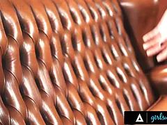 Поза 69, Большая жопа, Сидя на лице, Хд, Лесбиянка, Киски, Тату, Молоденькие