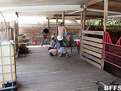 Mamada, Polla, Sexo duro, Hd, Al aire libre, Coño, Chupando, Atada