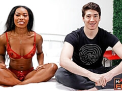 Grote kont, Grote lul, Grote mammen, Pijpbeurt, Hondjeshouding, Zwart, Interraciaal, Mager