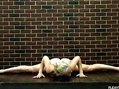 Grosse titten, Blondine, Frau, Hd, Nackt, Sport, Jungendliche (18+), Titten