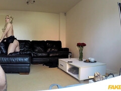 Leie, Arschlecken, Aufs gesicht abspritzen, Lecken, Im freien, Pov, Muschi, Uniform