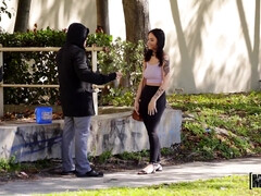 Amerikanisch, Arsch, Grosser arsch, Blasen, Papi, Latina, Öffentlich, Titten