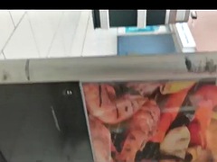 Amateur, Mature, Mère que j'aimerais baiser, Public, Sous la jupe