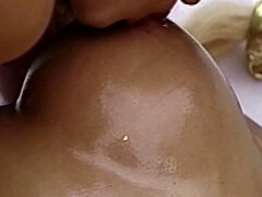 Grosse titten, Bikini, Blondine, Nackt, Im freien, Muschi, Titten, Nass