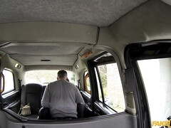 Любители, Анальный секс, В машине, Ноги, Пальцем, Ласковые ручки, Милф, Порка