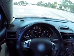 Sucer une bite, Brunette brune, Voiture, En gros plan de très près, Hard, Fille latino, Public, Adolescente