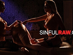 Füsse, Fetisch, Hd, Lesbisch, Lecken, Milf, Mutti, Strümpfe