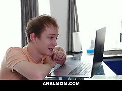 Grosse bite, Gros seins, Sucer une bite, Femme couguar, Tir de sperme, Mère que j'aimerais baiser, Maman, Jarretelles