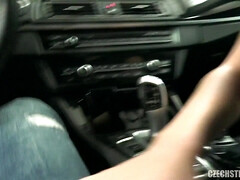 Verga grande, Tetas grandes, Coche, Checa, Sexo duro, Al aire libre, Pov, Adolescente