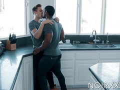 アナル, デカチン, 黒人, イく瞬間, チン, ゲイ, 異人種間, キッチン