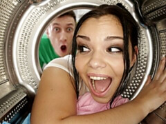 アナル, デカ尻, デカパイ, フェラチオ, 茶髪の, バック, 指いじり, ティーン