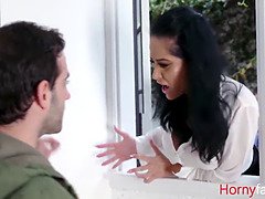 Grosse titten, Geschnappt, Geile alte tussi, Hd, Reif, Milf, Flotter dreier