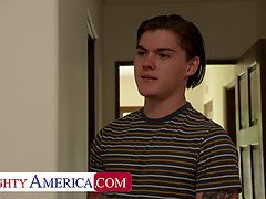 18 ans, Gros seins, Sucer une bite, Tir de sperme, Hard, Léchez, Chatte, Adolescente