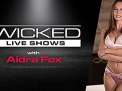 Блондинки, Пальцем, Большие дырки, Ласковые ручки, Натуральные сиськи, Трусики, Соло, Вебкамера