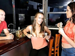 フェラチオ, 女 人男 人, 手コキする, 自然山雀, 赤毛, ストリッピング, ティーン, 三人