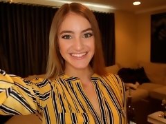 Cul, Blonde, En levrette, Branlette thaïlandaise, Pov, Rasée, Dénudage, Adolescente