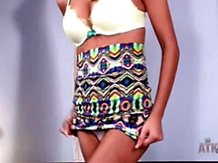 Femelle, Hd, Piercing, Rasée, Maigrichonne, Solo