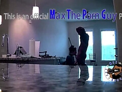 フェラチオ, 浮気者, 中出し, 異人種間, 小柄, ラフ, 妻