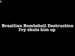 Nana, Gros cul, Brunette brune, Femme dominatrice, Fétiche, Seins naturels, Nénés, Catch