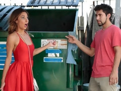 Culo, Tetas grandes, Mamada, Estilo perrito, Pajear, Tacones, Madres para coger, Al aire libre